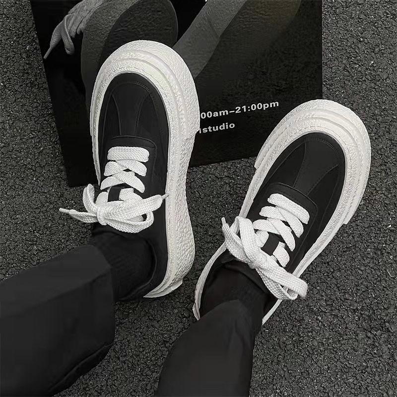 Fashion Lace-up Sneakers Wear To Work Low-Top Men's Casual Shoes On Sale Luxury Non-leather Classic Original Retro Comfortable Male Shoe
