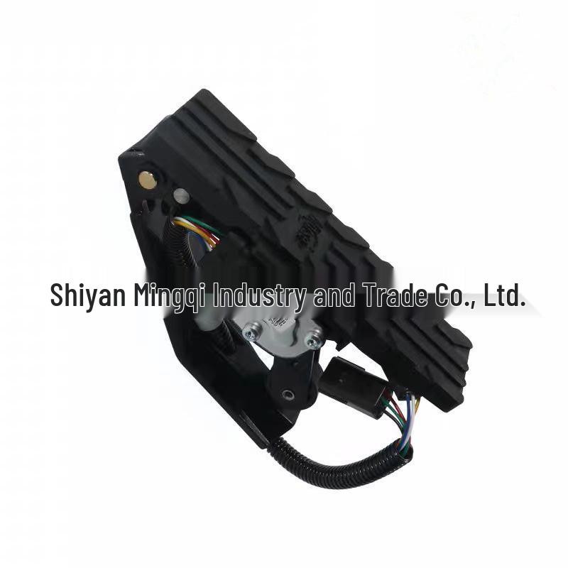 Электронная педаль акселератора Ouman GTL Weichai (модель: H4117030002A0)