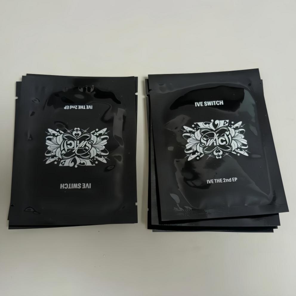 Айв Свитч Минини Лайн Френдс Фотокарточка 1 пачка (3 листа) Неоткрытый (Внутренняя доставка)