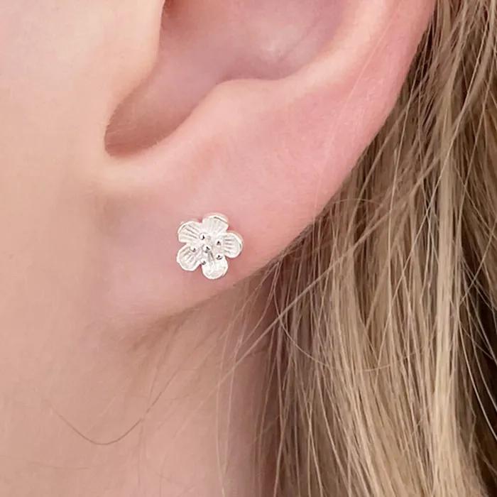 Серьги из серебра 925 пробы с цветами вишни