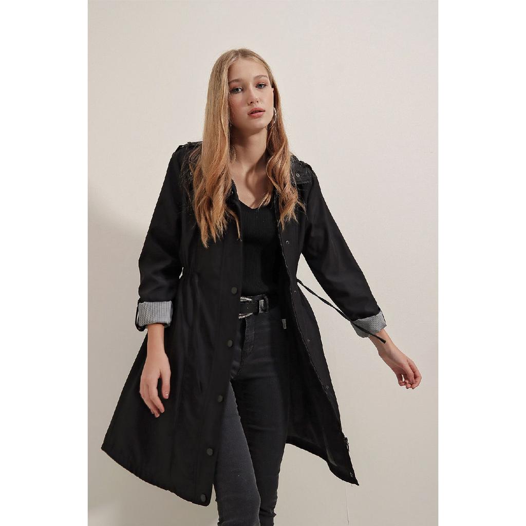 5808 Trench Coat With Waist Tie - Beige