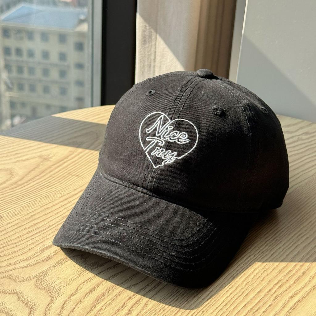 2026New Spring and Autumn Washed Love Embroidery Baseball Cap for Men and Women Couples, Soft Top Duckbill Cap, Sunshade and Sun Protection Hat