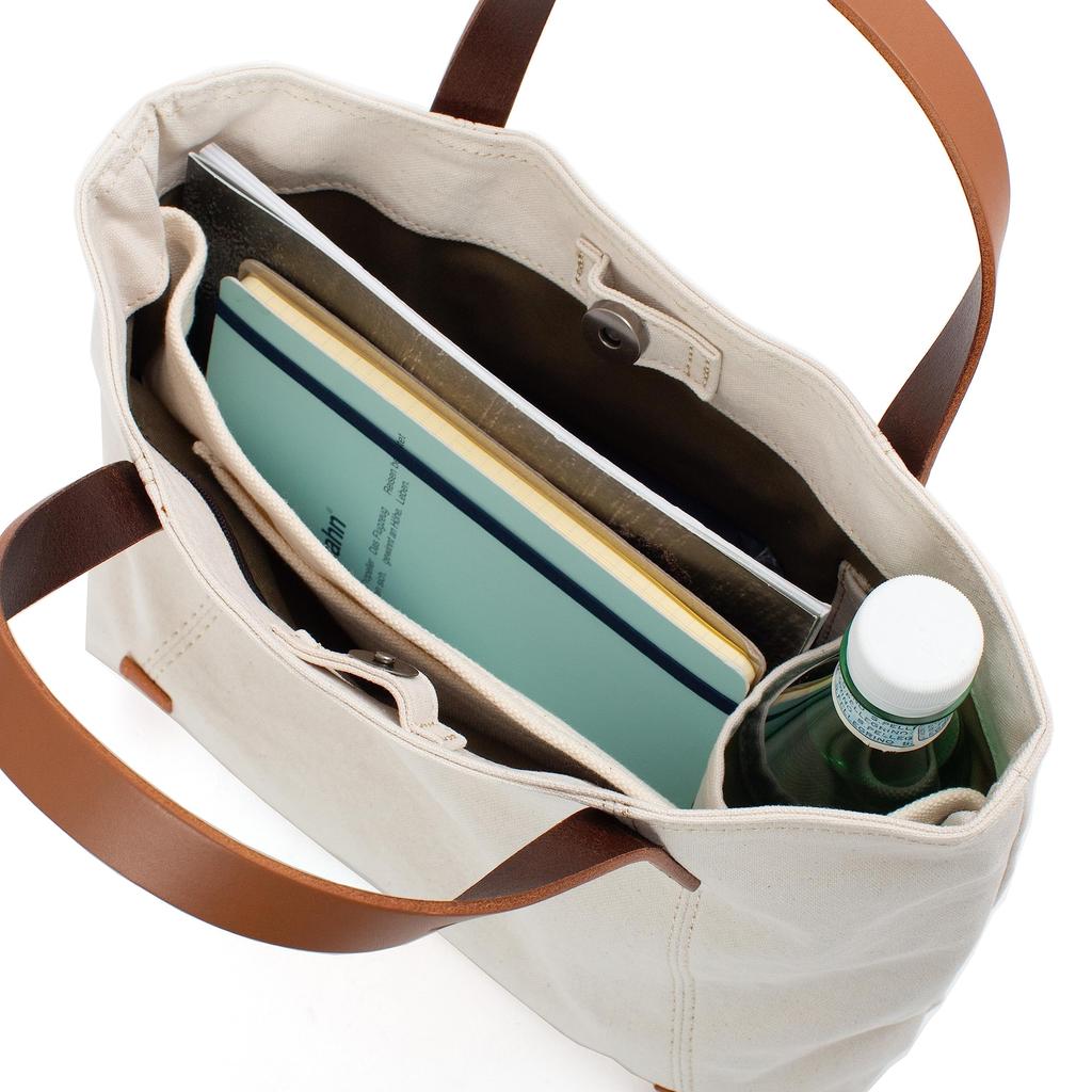 Маленькая сумка с 10 парафинированными сумками x итальянской выделанной коровьей кожей [Doubles], B5, перегородки, нет. биообработанный BQZ-7432 (хаки)