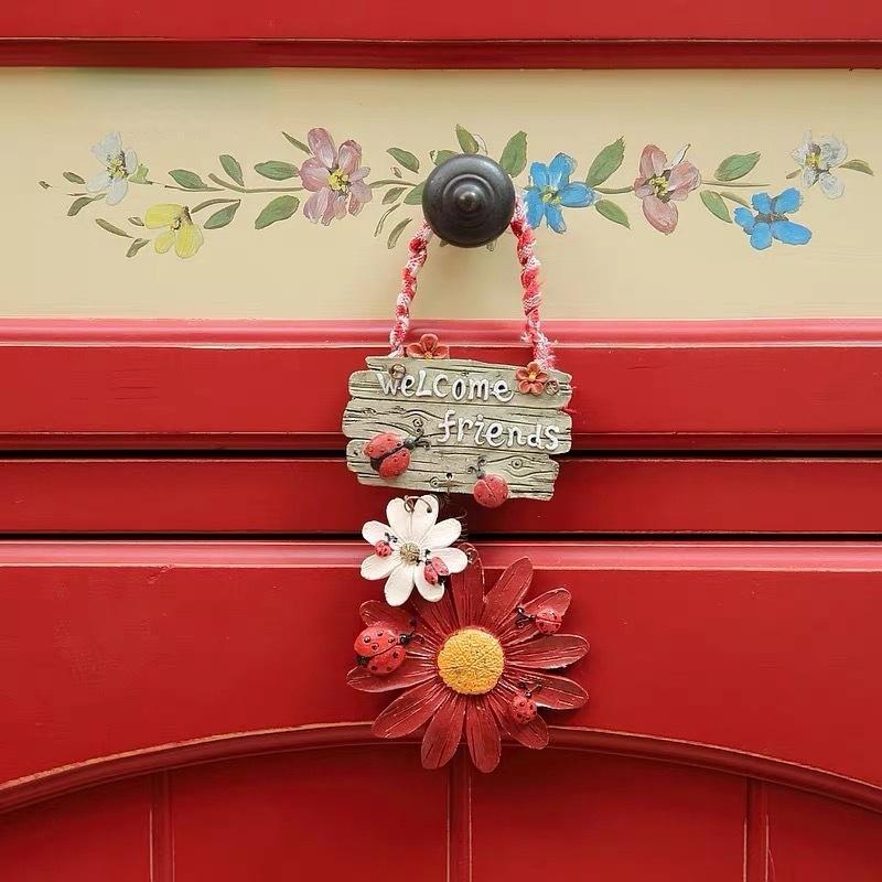 Seven-star Ladybug Sunflower Store Decoration Welcome Brand Home Warm Small Listing Garden Pendant Modern Pastoral Style