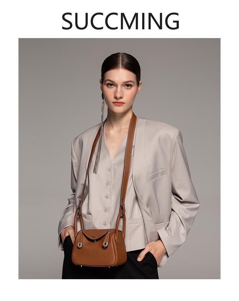 Сумка Lindy с серебряной пряжкой: Натуральная кожа с рисунком личи - женская сумка-доктор через плечо и через плечо