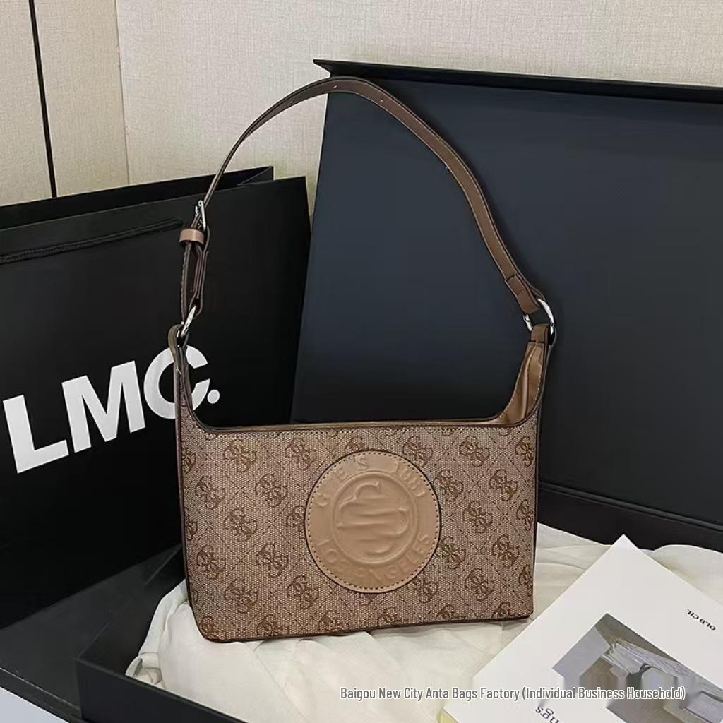 Trendy High-End Women's Niche Fashion Shoulder Crossbody Bag with Versatile Print Letter Design