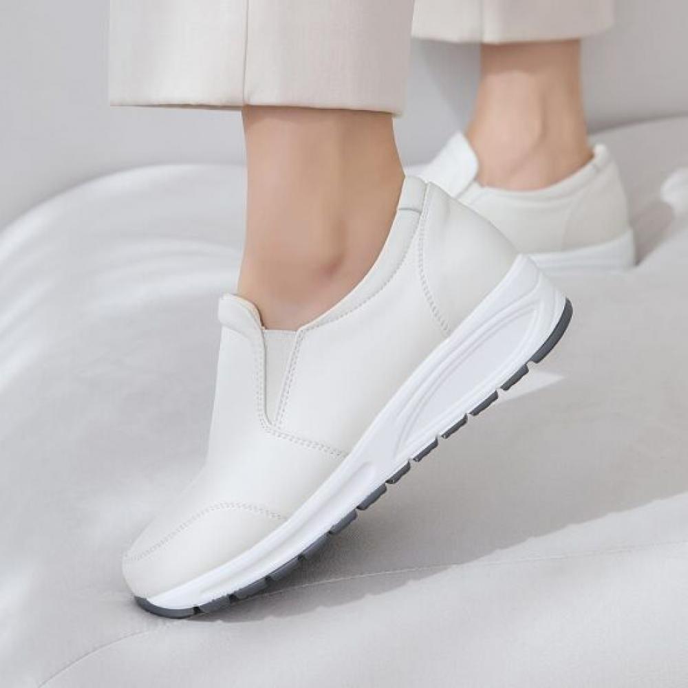 Jisyu Basic Gilly Slip On Shoes 4cm
