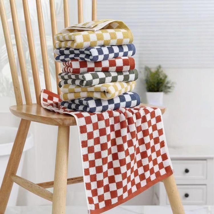 Vintage Checkered Woven Cotton Towels: Hypoallergenic Quick-Dry Bath & Hand Towels