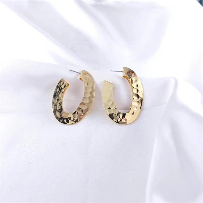 Oval Hollow Hammer Pattern Gold Color Geometric Pendant Earring for Women Fashion Personality Brincos Wedding Jewelry