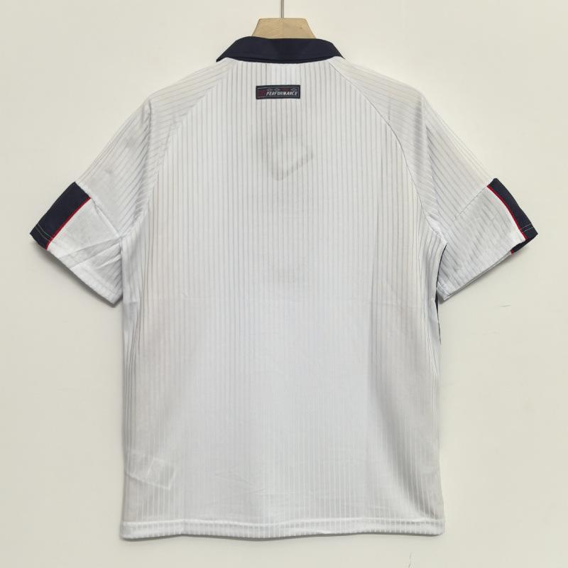 Retro jerseys: Santos, Neymardini, England, Beckham, Gerard Lampard, AC Kaká jersey