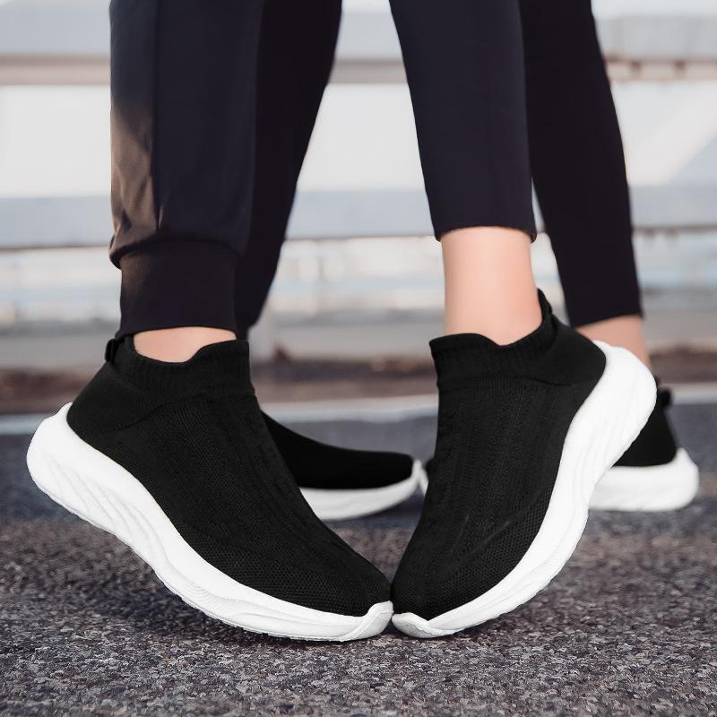 Women's Shoes Couple New Casual Sports Shoes Running Shoes Soft-soled Lazy Shoes Flying Knitting