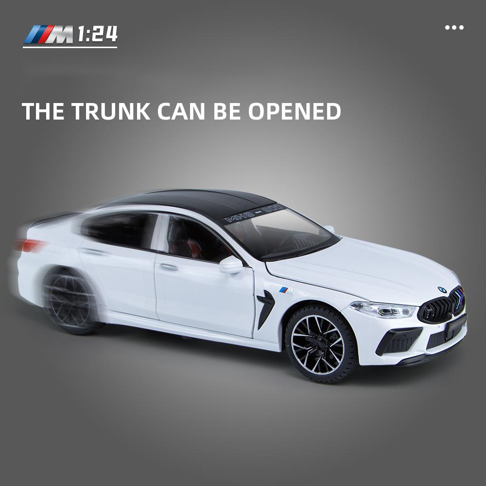 1/24 Спортивный автомобиль BMW M8, Модель автомобиля из сплава, Звуковые и световые эффекты, Колеса с рулевым управлением, Детская игрушечная машина, Подарок на день рождения