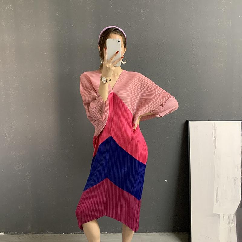 Женское платье с кисточками, осеннее плиссированное платье с рукавами «летучая мышь», свободное модное длинное платье