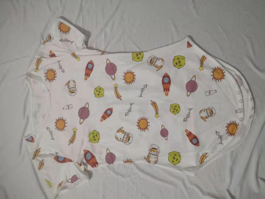 Короткий комбинезон-пижама для взрослых любителей подгузников (2023).