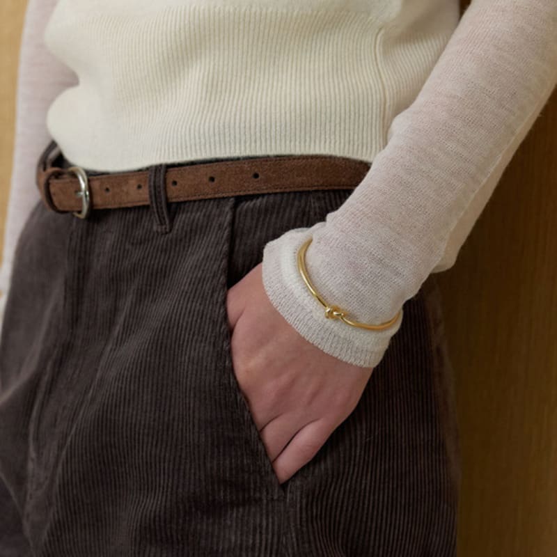 LOVE ME MONSTER Minimal Knot Cuff (L253MBC060)