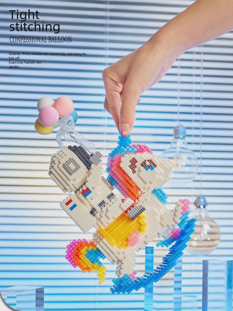 Строительные блоки серии Unicorn Astronaut — совместимы с Lego, с украшениями в виде воздушных шаров. Идеальный подарок на китайский День святого Валентина для мужчин и женщин.