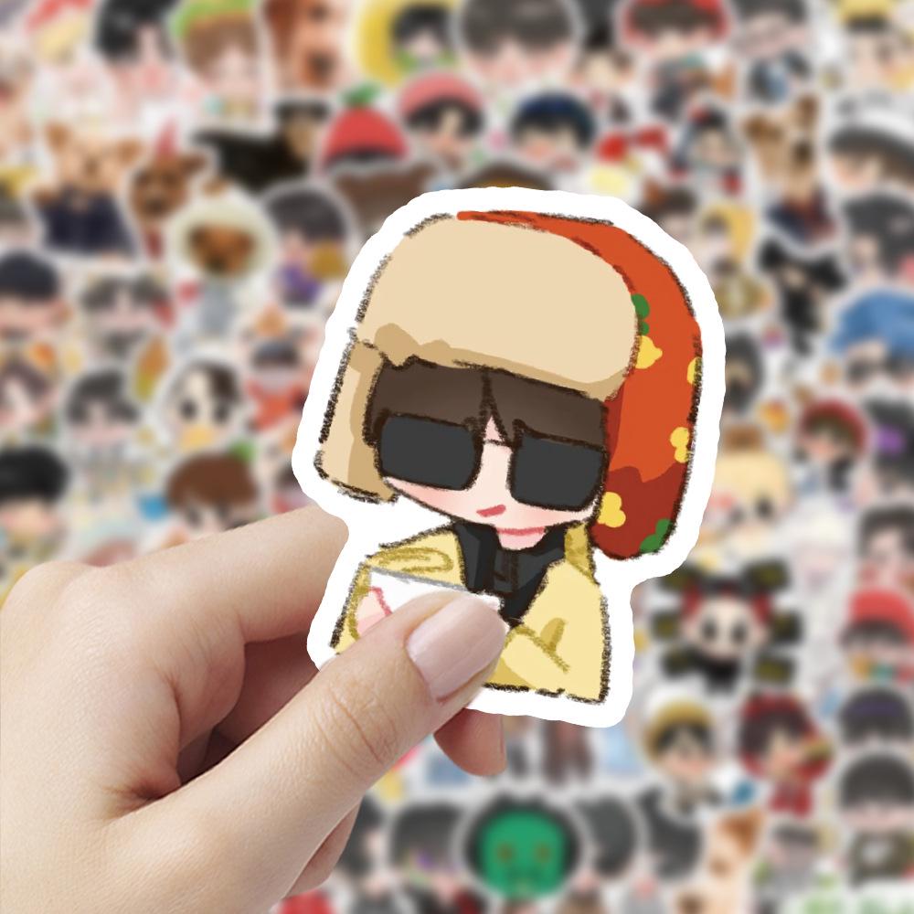 100 Cartoon Love Stickers - Q Version for Decorating Phones, Water Cups, Fridges, and Suitcases