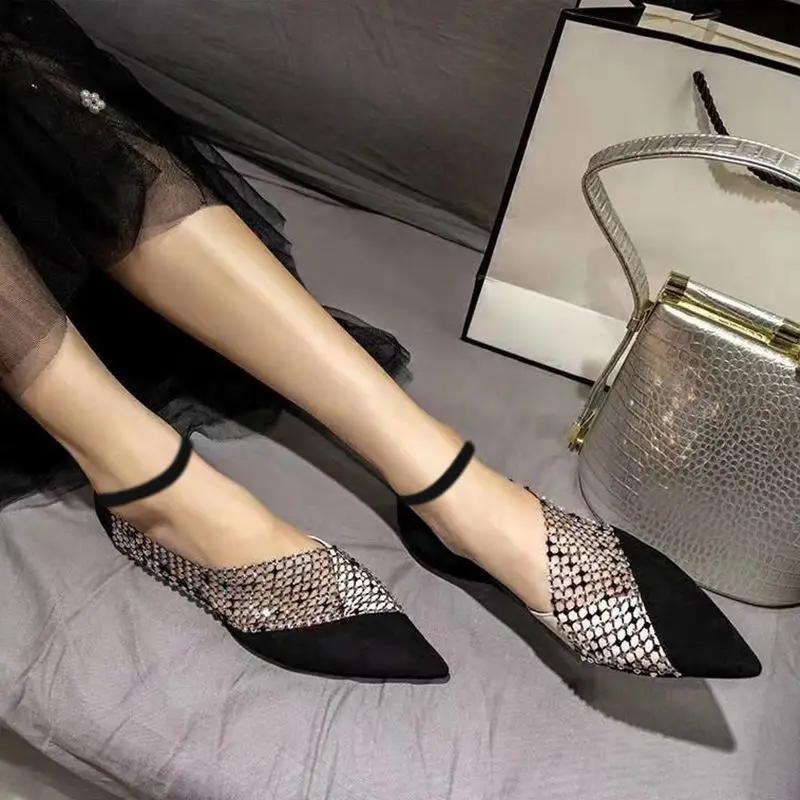 Модная женская обувь на низком каблуке, элегантные сексуальные мокасины, женские балетки, стильные, для отпуска, по акции, молодежный шик, острый носок, тренд 2024 а