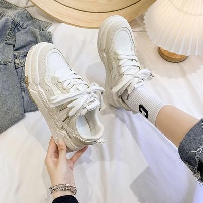 Модные повседневные одинарные туфли 2024 Осень Новый товар Толстая подошва Цветные блоки Простые Повседневные Универсальные Женские вулканизированные туфли Повседневные