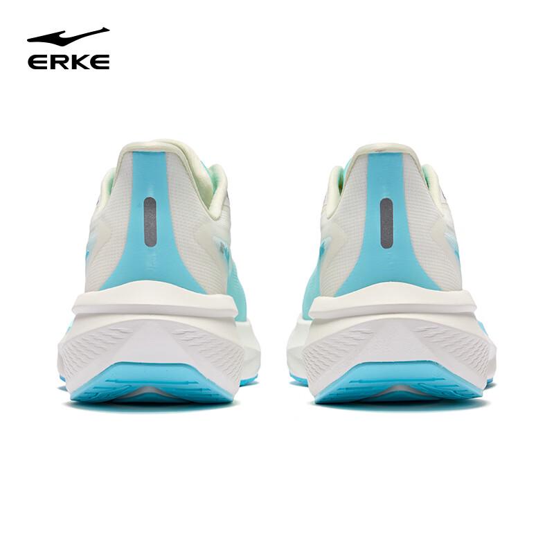 Беговые кроссовки ERKE Lightning 5