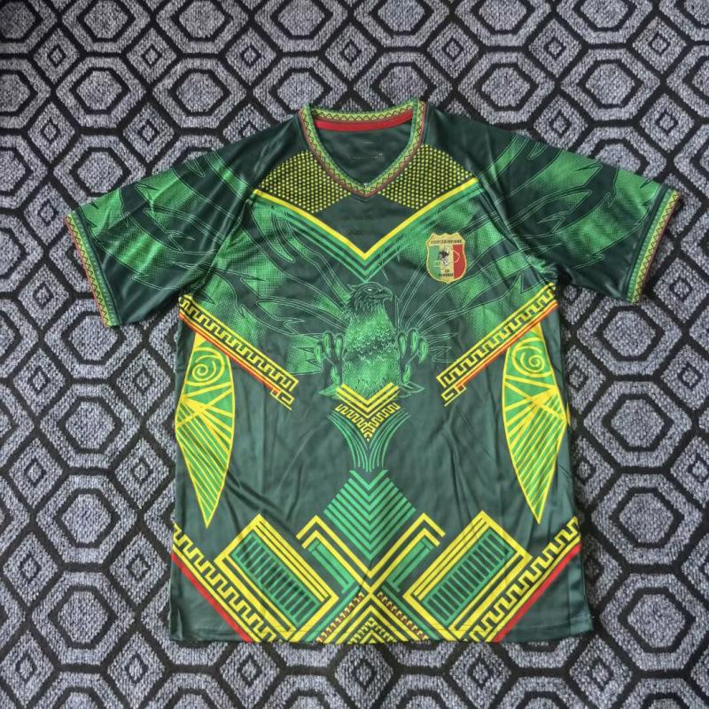 26 World Cup jerseys Paris Bayern Milan Real Madrid Leverkusen Barcelona Fiorentina Betis Lyon Ball