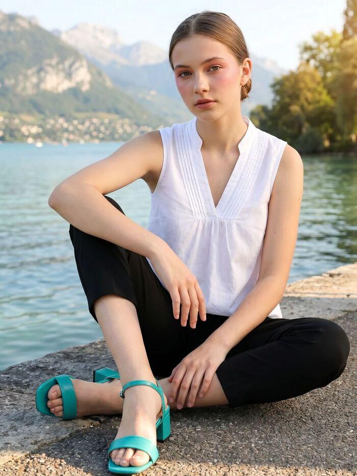 In The Balcony Suave Mint Strap Platform Sandals Heels
