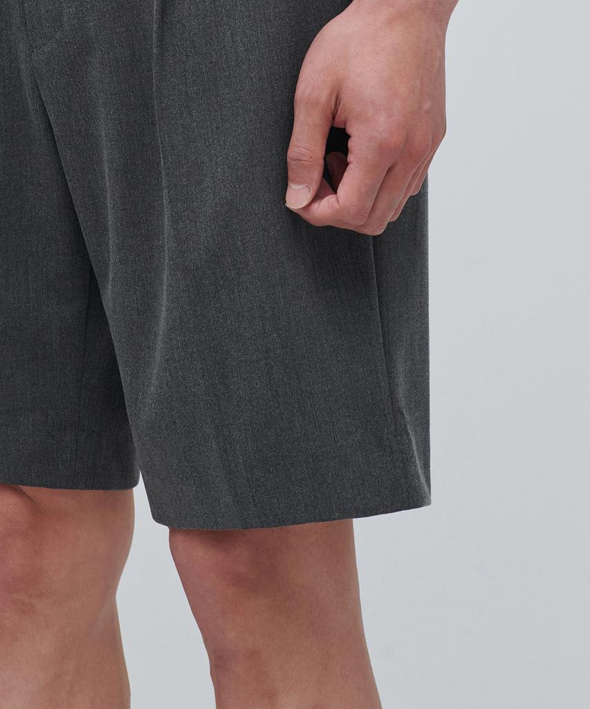MUSINSA STANDARD Lightweight Hidden Banding Half Slacks [Medium Gray]
