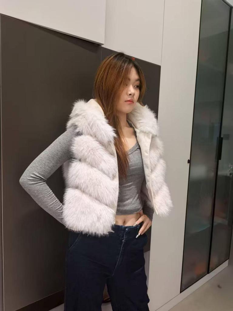Eco-Friendly Fox Fur Faux Fur Thick Warm Slimming Sleeveless Coat