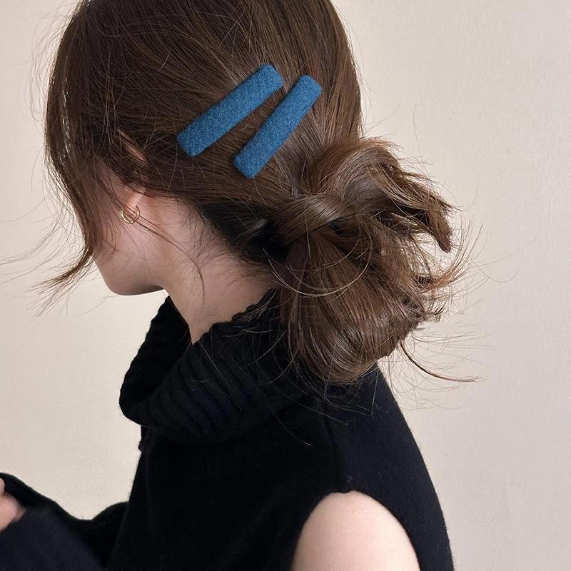 2Pcs Korean Elegant Woolen Hair Clip Simple Style Bb Clip Solid Autumn And Winter Hair Accessories