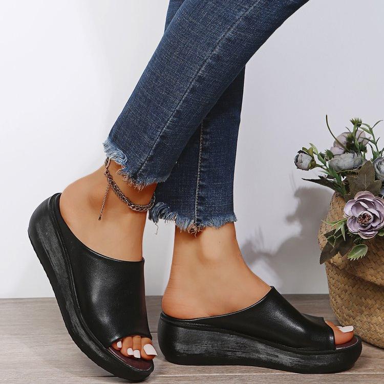 Модная обувь больших размеров 35-44 для женщин, летние кожаные шлепанцы на платформе, танкетке, с открытым носком, для улицы, пляжа, сандалии женские, женские шлепанцы