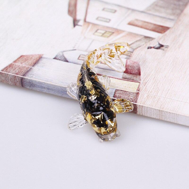 Creative Artificial Fish Turtle Dolphin Jewelry Beautiful Koi Fish Turtle Dolphin Natural Crystal Fish Table Car Home Decoration Gift for Friends