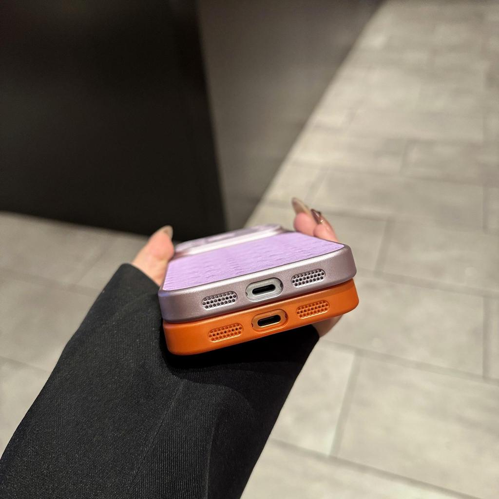 Чехол из тисненой кожи для iPhone 17, Полное покрытие, Большое окно, Также подходит для 16 Pro