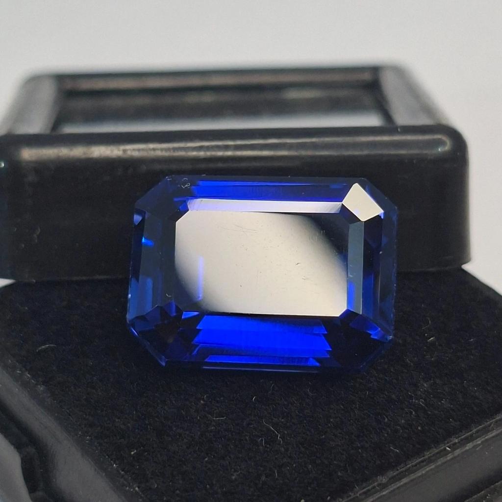 Natural Blue Tanzanite 14-16 Ct Emerald Cut Certified Stunning Loose Gemstone