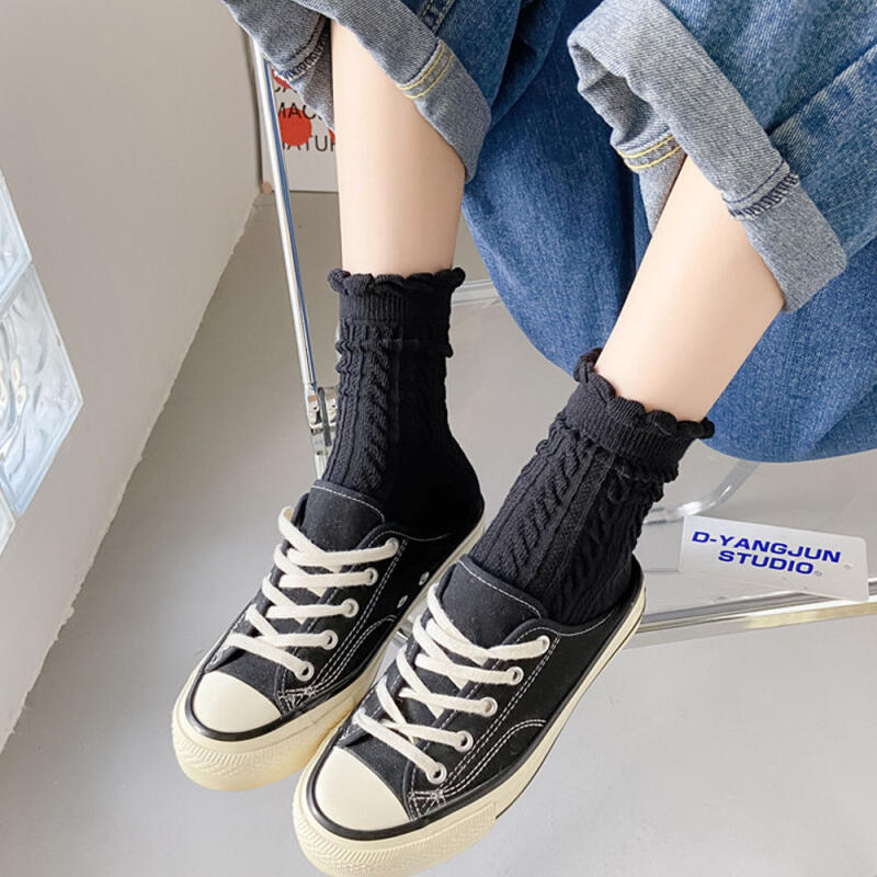 Женские носки с узором до середины голени Модные носки