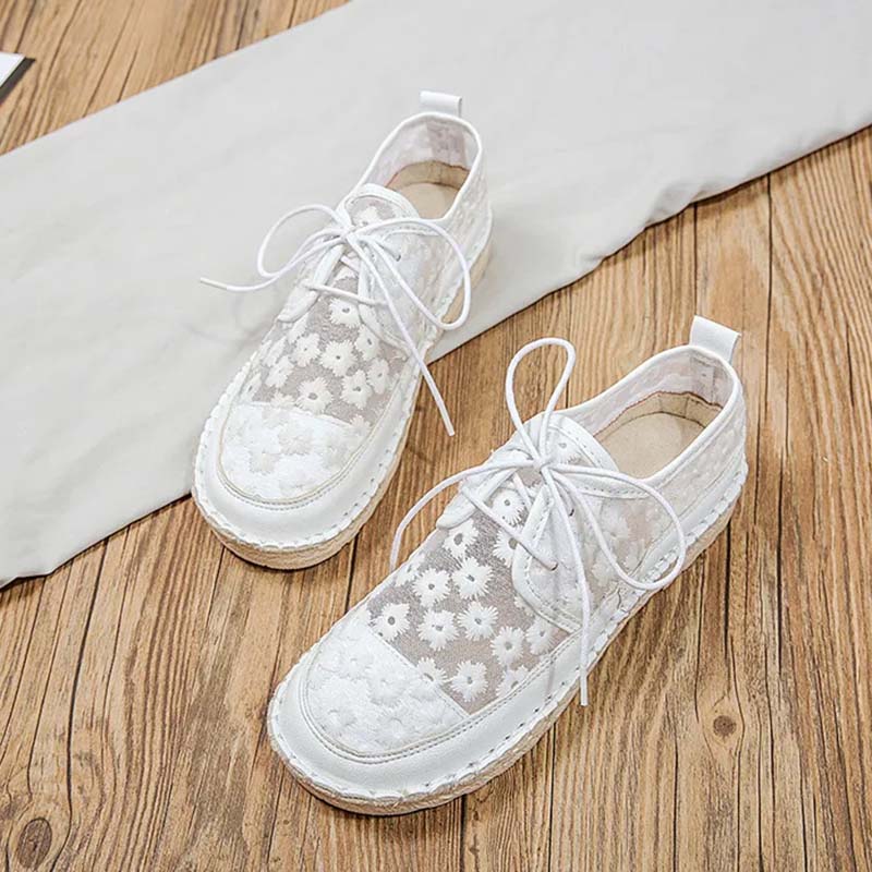 Hollow Breathable Cloth Shoes Women Gauze Daisy Embroid Retro National Style Simple Casual Flat Shoes Linen Sweet  Preppy Style Spring Summer