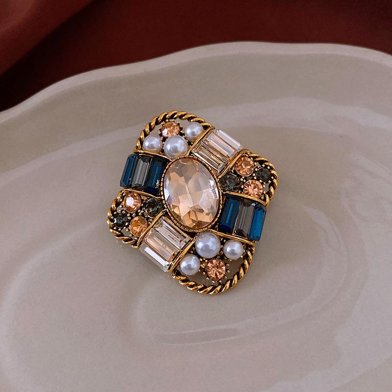 Средневековая винтажная брошь с бриллиантовой буквой - ретро-роскошные украшения для женщин высокого класса