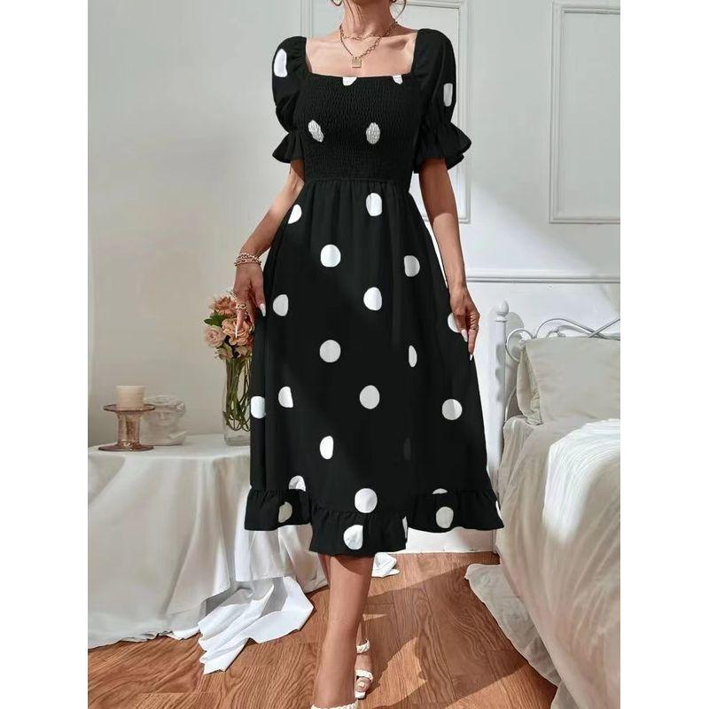 Summer Slim-Fit Dot Dress with Short Sleeves