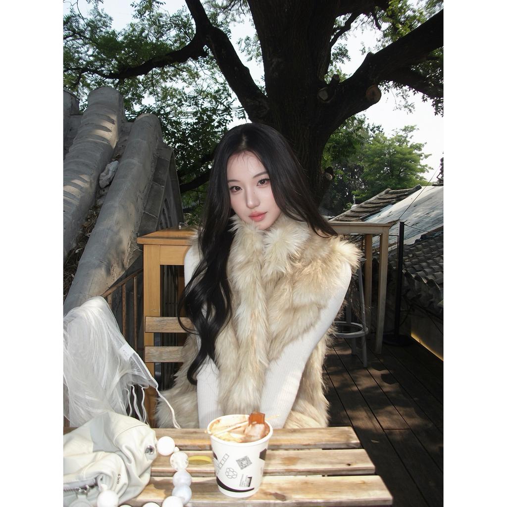 Fur integrated environmentally friendly fur vest women's new autumn and winter wear a thousand gold-feeling fluffy coat