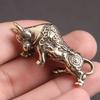 Латунная статуэтка для боя быков, настольные украшения, китайский зодиак, удача, бык, фигурки, миниатюры, креативный брелок на удачу, подвеска