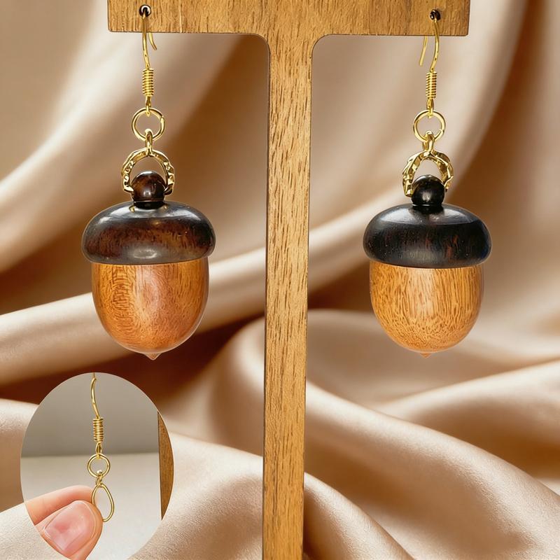Creative Simulation Acorn Pendant Earrings for Women Personalized Detachable Hook Earrings Novelty Ear Jewelry Accessories Gift