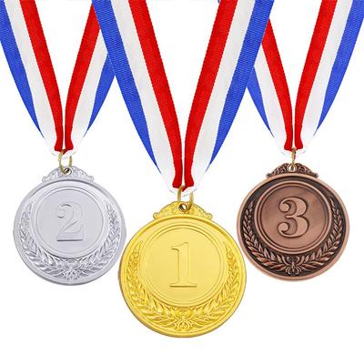 3 золотые, серебряные, бронзовые наградные медали - 1-е, 2-е, 3-е места за соревнования и командные игры