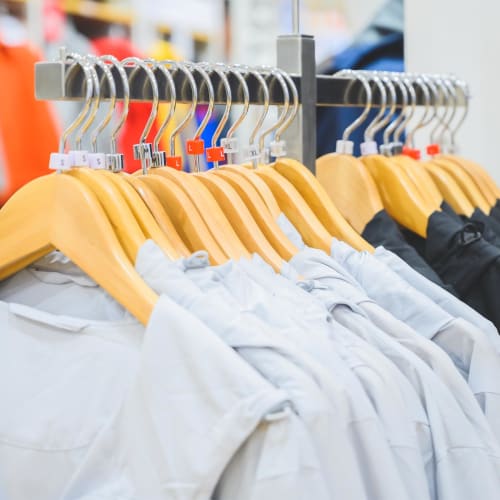 uxcell 150 Pieces Blank Clothes Hanger Markers Tags, 3.5mm Rod, Garment Size, Fits Hanger Clips, Color-Coded Labels for Clothes Hangers, Black