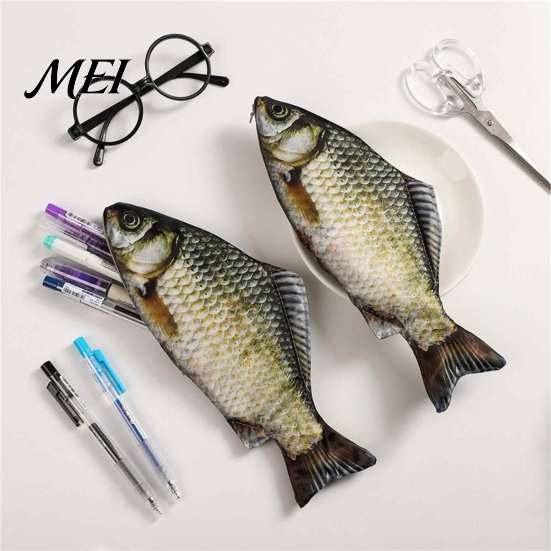 Funny Pencil Case Realistic Crucian Carp Case, 3D Bionic Fish Shape Stationery Pouch Pouch, Large Capacity Zippered Organizer, for Students And Office