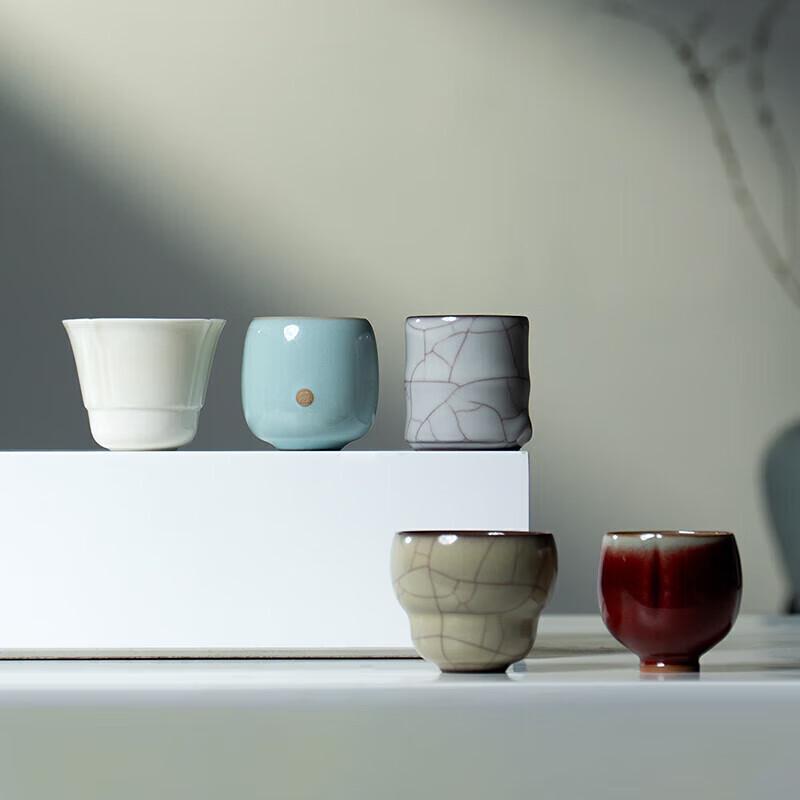Wan Qian Tang Ru Kiln Master Teacup Gift Set