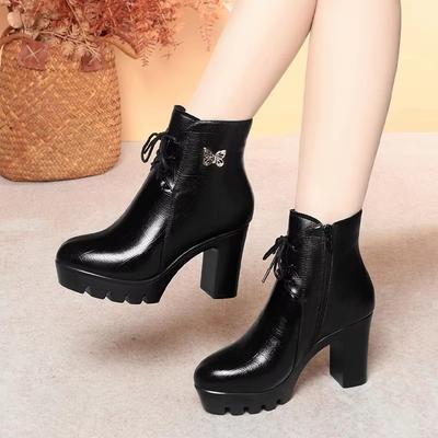 9см Модные Элегантные Ботильоны-Бабочки из Мягкой Кожи, Зимняя Обувь 2025, Ботильоны на Высоком Блочном Каблуке, Ботильоны до Щиколотки из Короткого Плюша