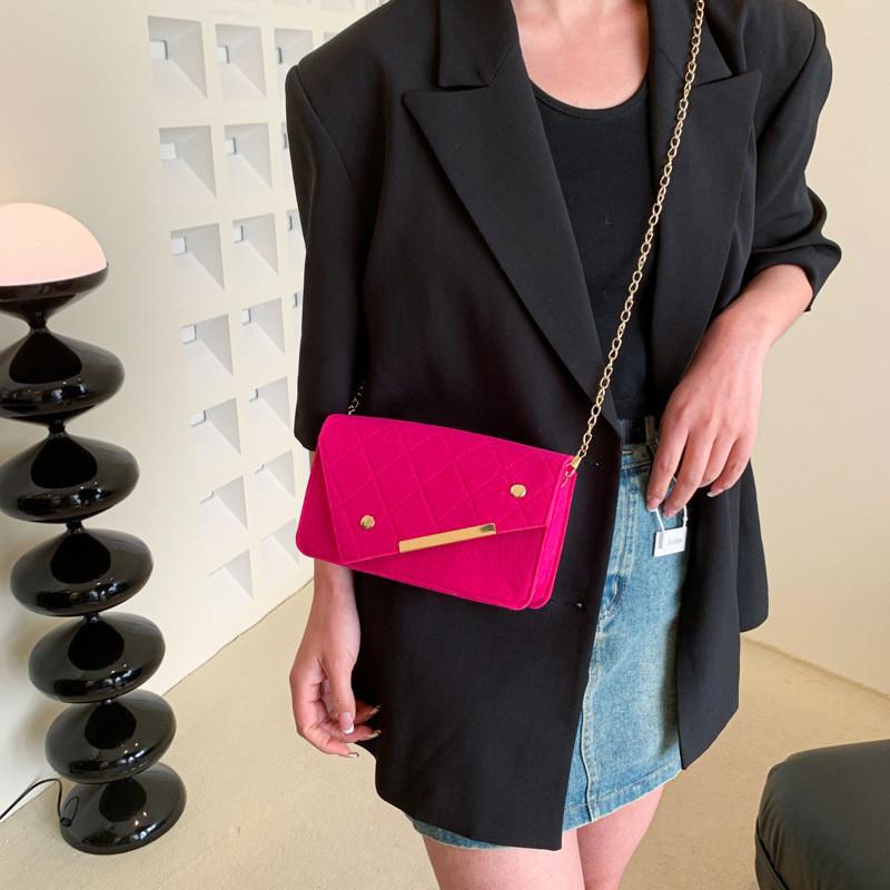Trendy Street Style Felt Chain Small Square Bag For Women 2023 Fashionable Shoulder Bag