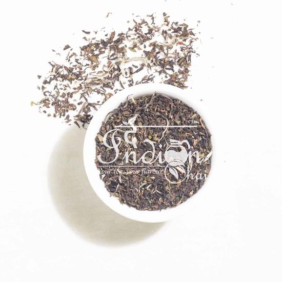 The Indian Chai – Darjeeling Oolong Tea 100g, Captivating Flavor, Rich Heritage, and Natural Refreshment for Tea Enthusiasts