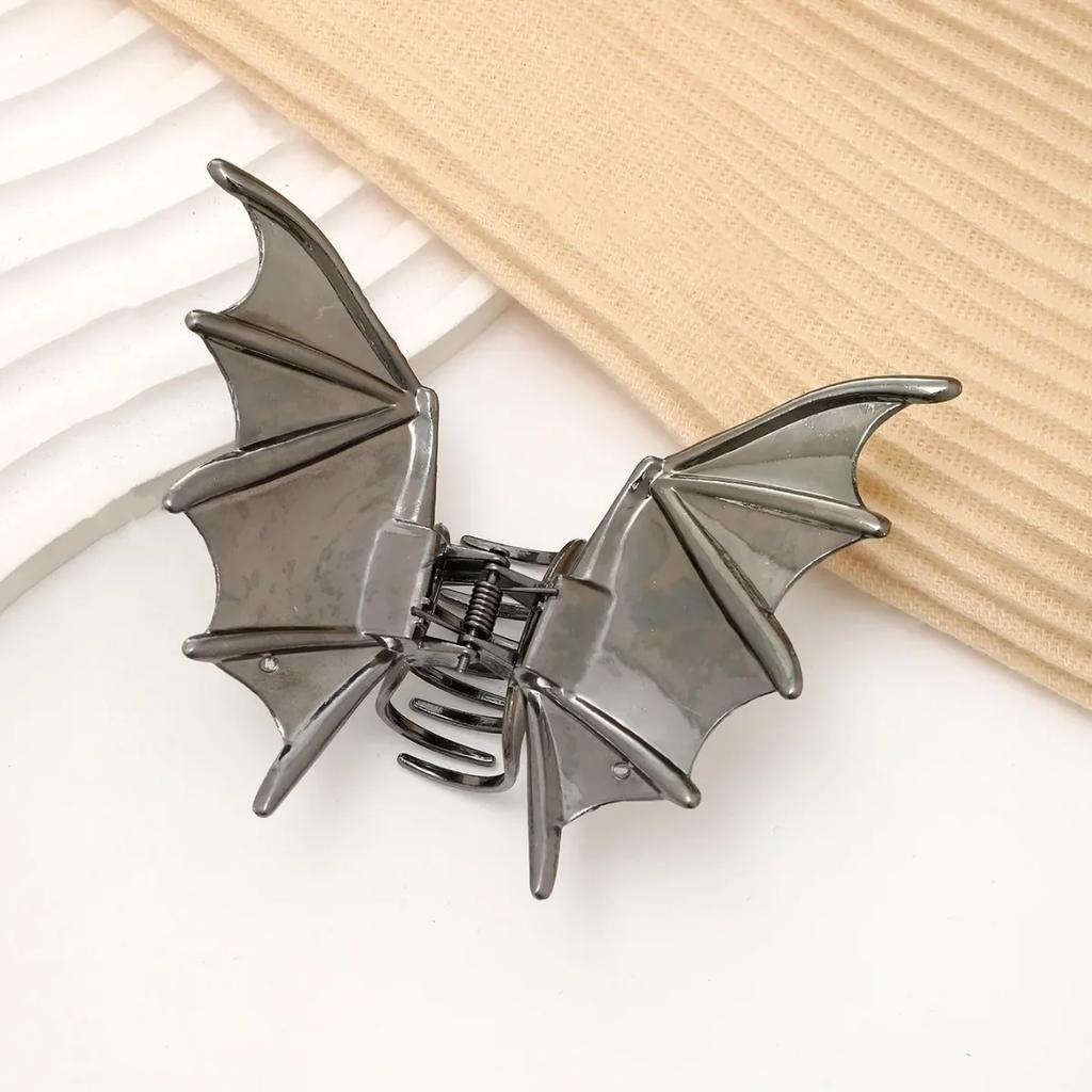 Silver Metal Spider Bat Large Hair Clip Women Personalized High Hair Volume Shark Clip Back of The Head Disheveled Hair Claw