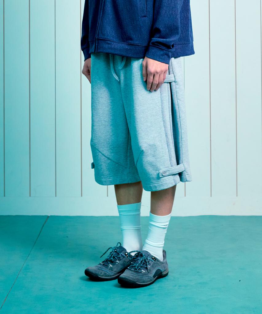 THE COLDEST MOMENT Tcm Waffle Button Half Sweat Pants (Melange Gray)
