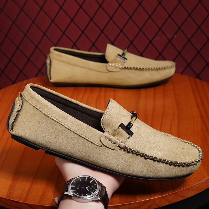 Мужские замшевые туфли с мягкой подошвой, удобные мужские туфли на плоской подошве, повседневная обувь для поездок на работу, модные красные мужские мокасины для вождения